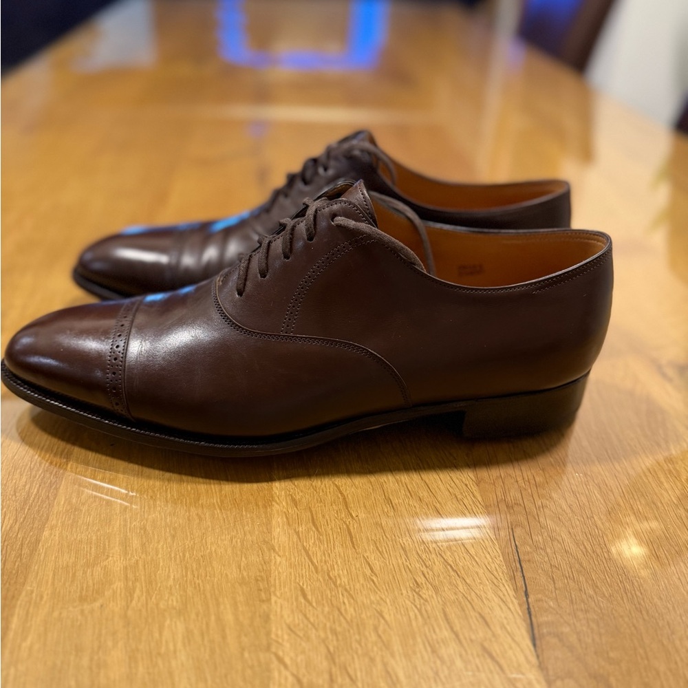 John Lobb~Men's Brown Leather Cap-Toe Oxford Shoes - Picture 3 of 8